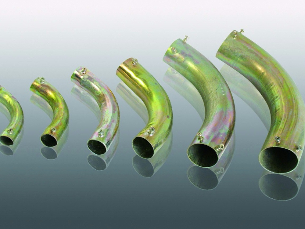 草莓影院在线观看弯管